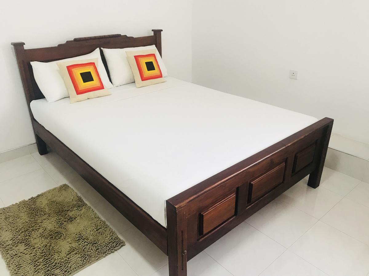 Lake City Resort Anuradhapura Dış mekan fotoğraf