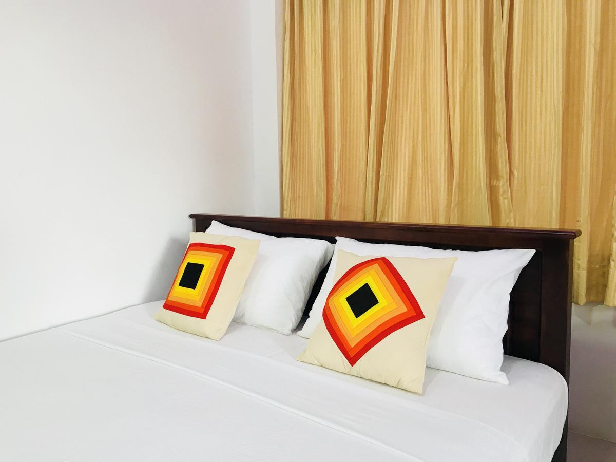 Lake City Resort Anuradhapura Dış mekan fotoğraf