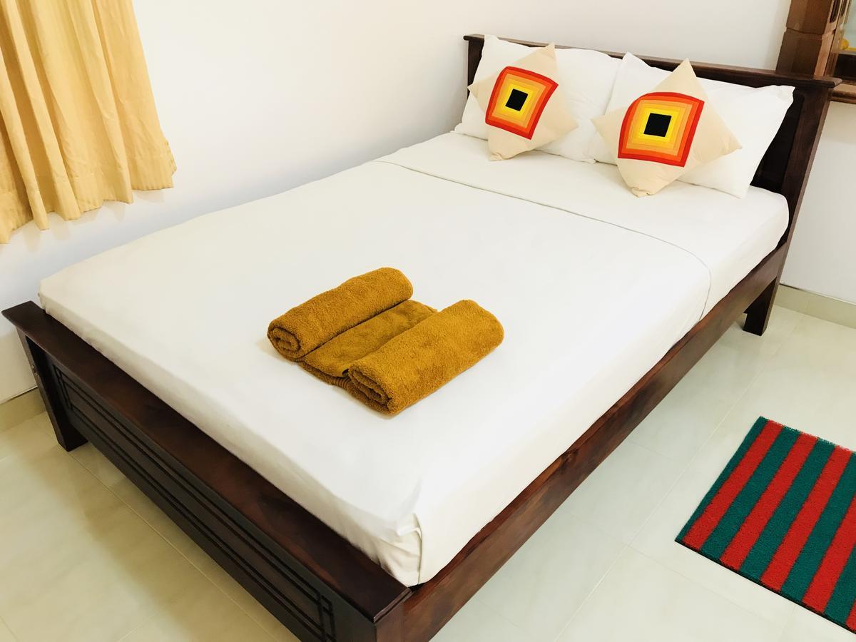 Lake City Resort Anuradhapura Dış mekan fotoğraf
