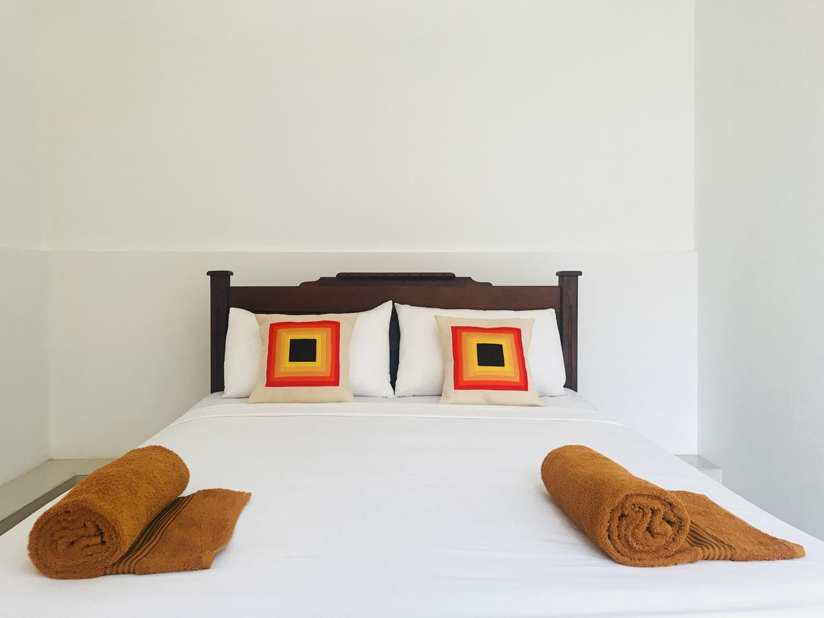 Lake City Resort Anuradhapura Dış mekan fotoğraf